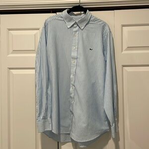 Men’s Vineyard Vines Slim Fit Whale button down shirt